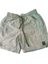 Nike Men  s Shark Lap 7  Volley Swim Trunks Tropical Twist Green Pink Shorts M