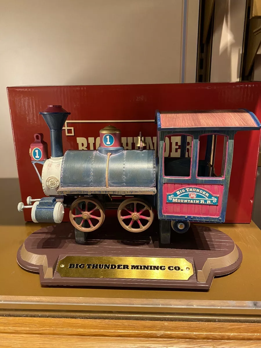 Disney Figurine Train Big Thunder Mountain BTM Disneyland Paris eBay