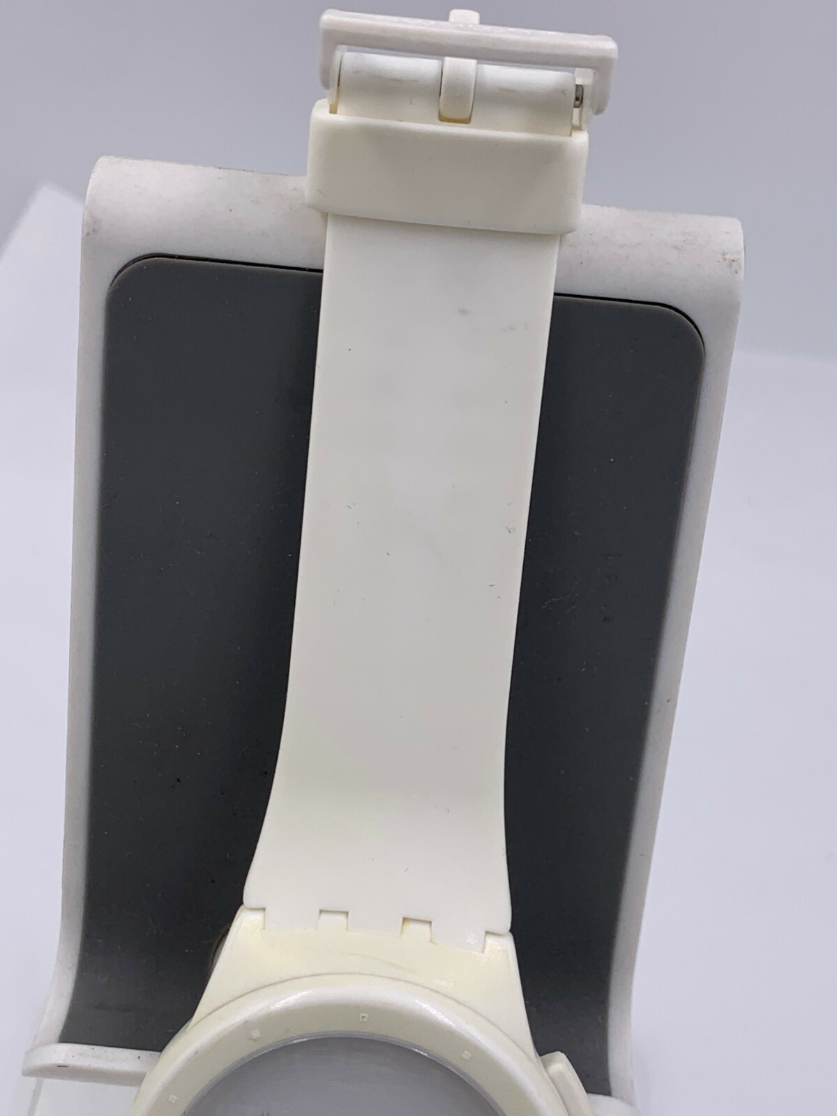 Swatch Watch Chronograph Basic White SUSW400 Date… - image 4