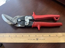 WISS M6 Tin Snips Aviation Offset RH Sheet Metal  Red handles lanyard loop USA