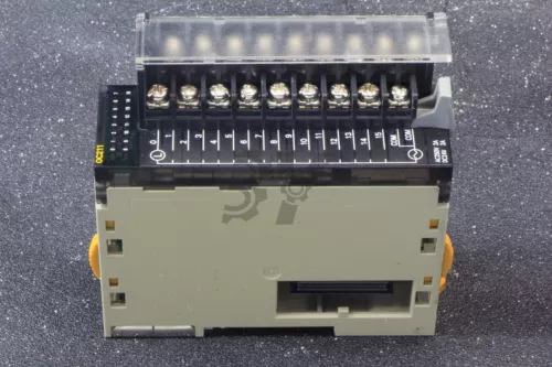 ONE Omron CJ1W-OC211 Output Unit USED