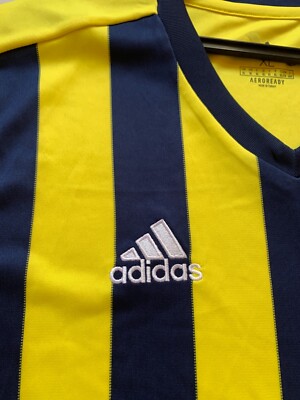 Maillot Fenerbahce Domicile 2021/22 : Maillots de foot et NBA sur Maillot Fenerbahce Domicile 2021/22 : Maillots de foot et NBA sur