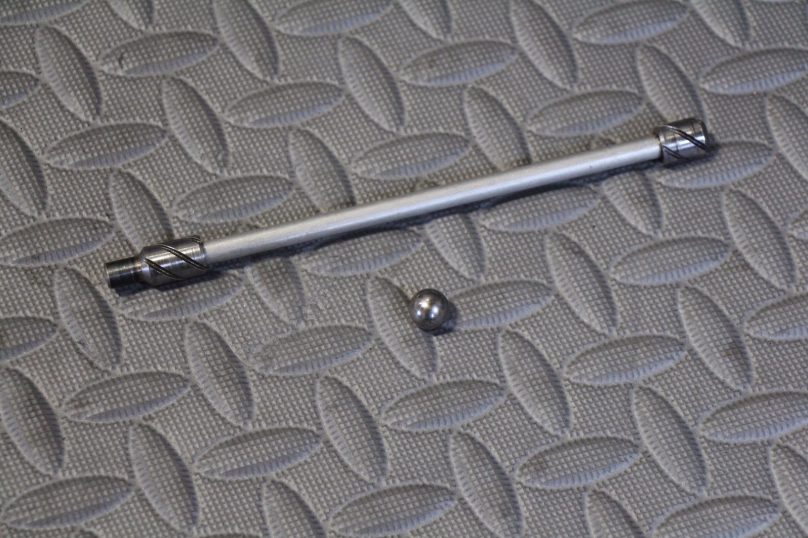 Yamaha YFZ450 clutch PUSH ROD and BALL OEM factory fits 20042009, 2012