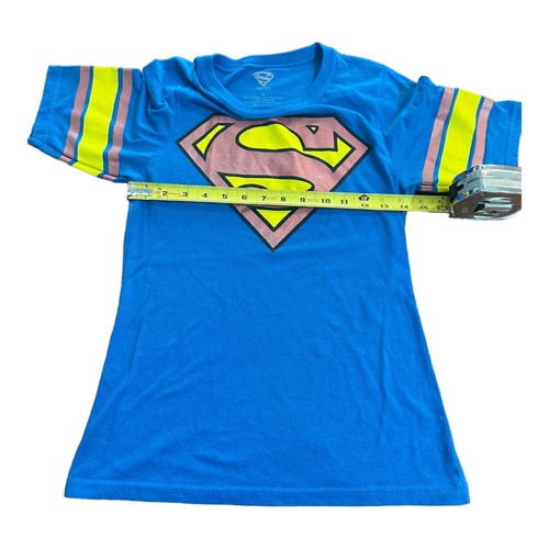 Supergirl T Shirt Blue Superman Logo Women's Medium Cotton Polyester - 第 3/4 張圖片