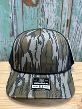 1 New Richardson 112PFP Mossy Oak Bottomland/Black Rope Trucker Cap Hat