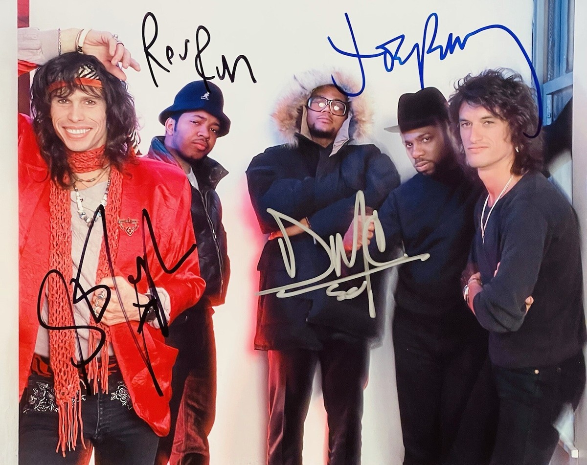 ORIGINAL SIGNED STEVEN TYLER JOE PERRY RUN DMC - Main Image