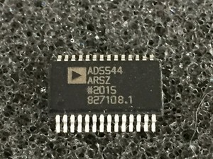 Analog Devices AD5544ARSZ DIGITAL TO ANALOGUE CONVERTER 2.7-5.5V 16bit 28-Pin
