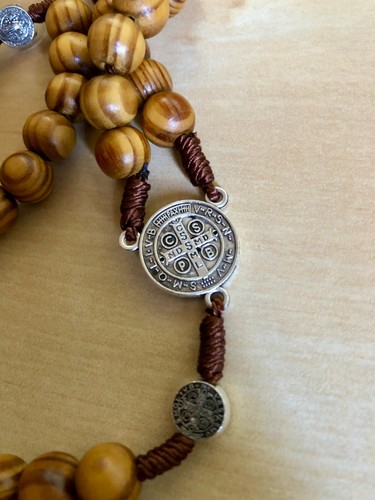 Rosary for Men Women Wood Prayer Beads Crucifix Cross Handmade Fast Shipping - Picture 6 of 8