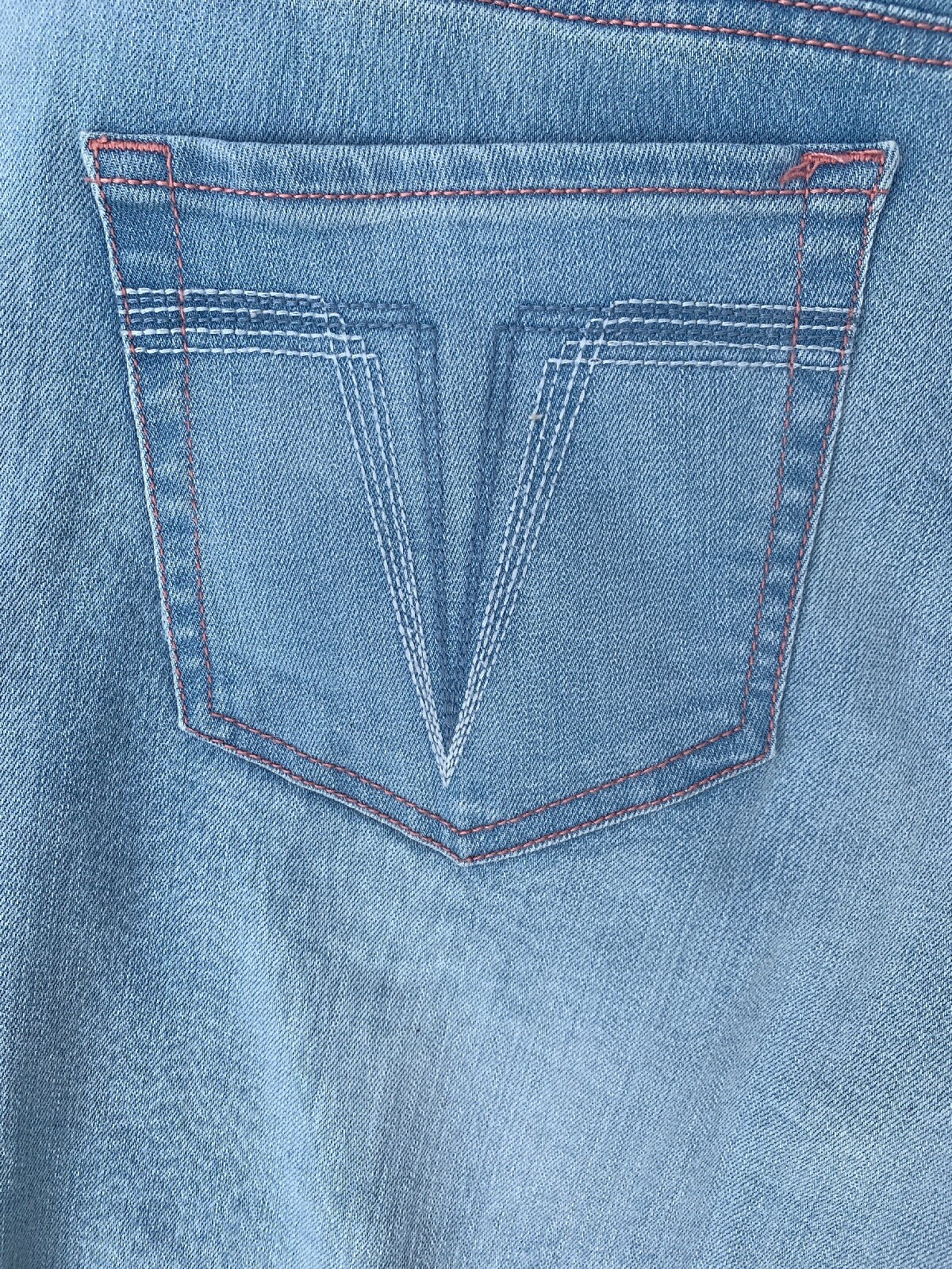 Picture 12 of 12