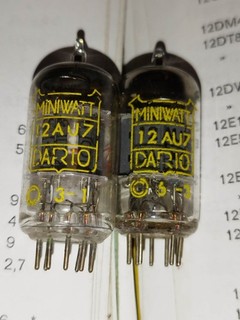 12AU7/ECC82 MATCHED PAIR MINIWATT same year SMALL RING GETTER for amplifier