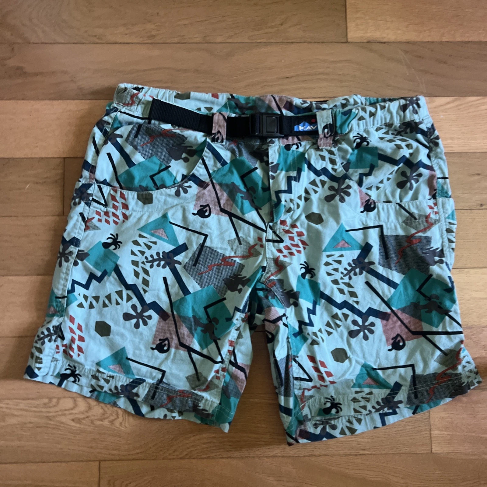 Kavu Men's Shorts Size Medium Belted Green Hiking Outdoor Cotton Hike Stand Up