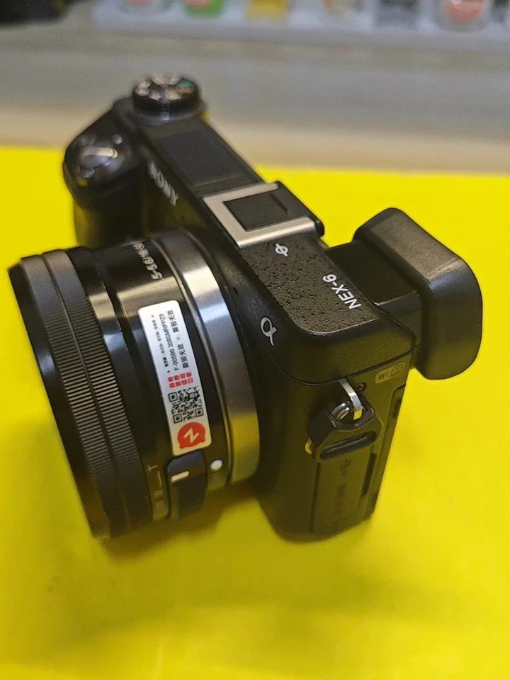 Sony Alpha NEX-6 16.1MP Digital Camera with Viewfinder + 16-50mm Lens 90 NEW  - Image 3 of 4