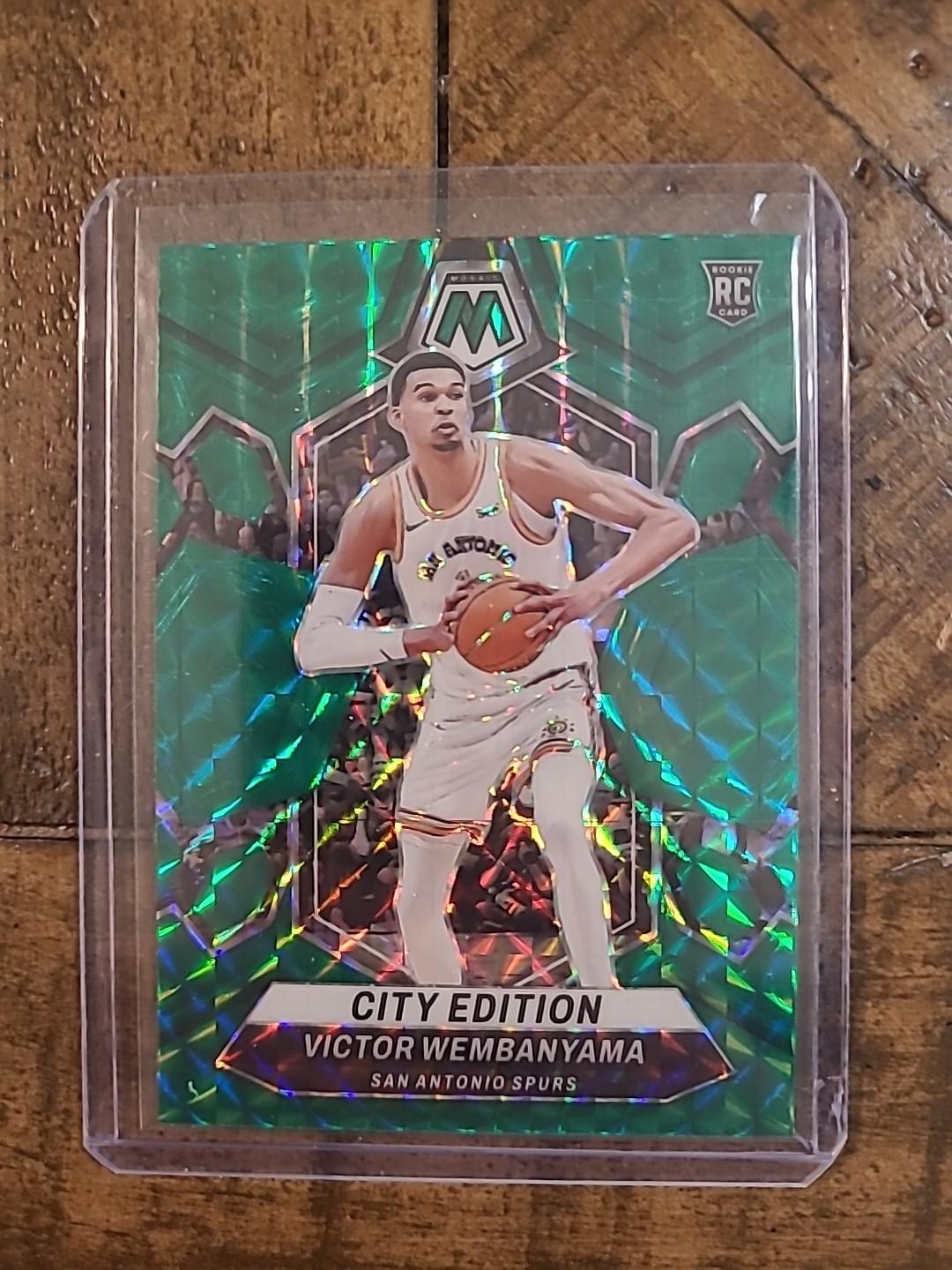 2023-24 Panini Mosaic - City Edition Victor Wembanyama #282 Green Mosaic...