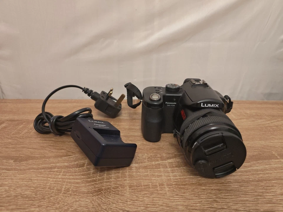 Panasonic Lumix DMC-FZ50, photo 1 of 5