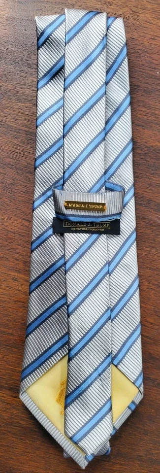 DONALD J. TRUMP - COLECCIÓN FIRMA "Corbata" Foto 2 de 3