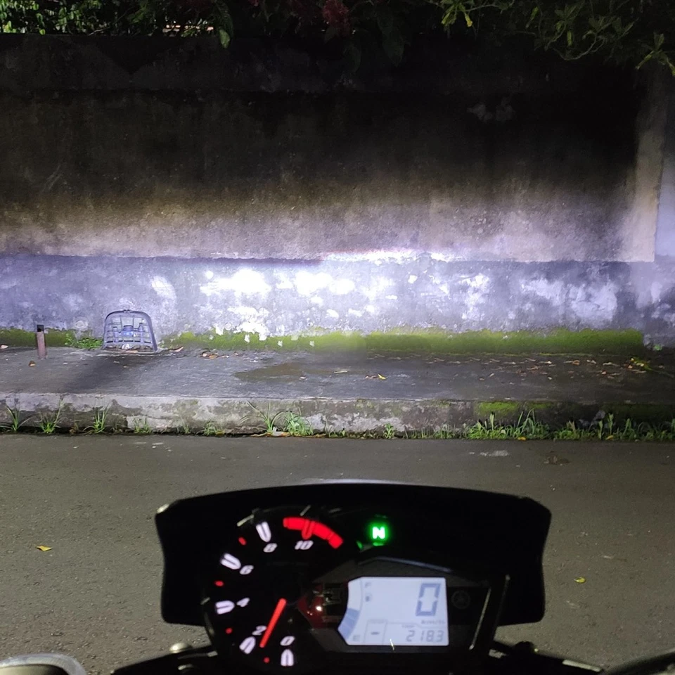 Complete LED Auxiliary Spot Fog Light Assembly Kit For Suzuki V-Strom DL 650u  ▲ — 第 4/4 张图片