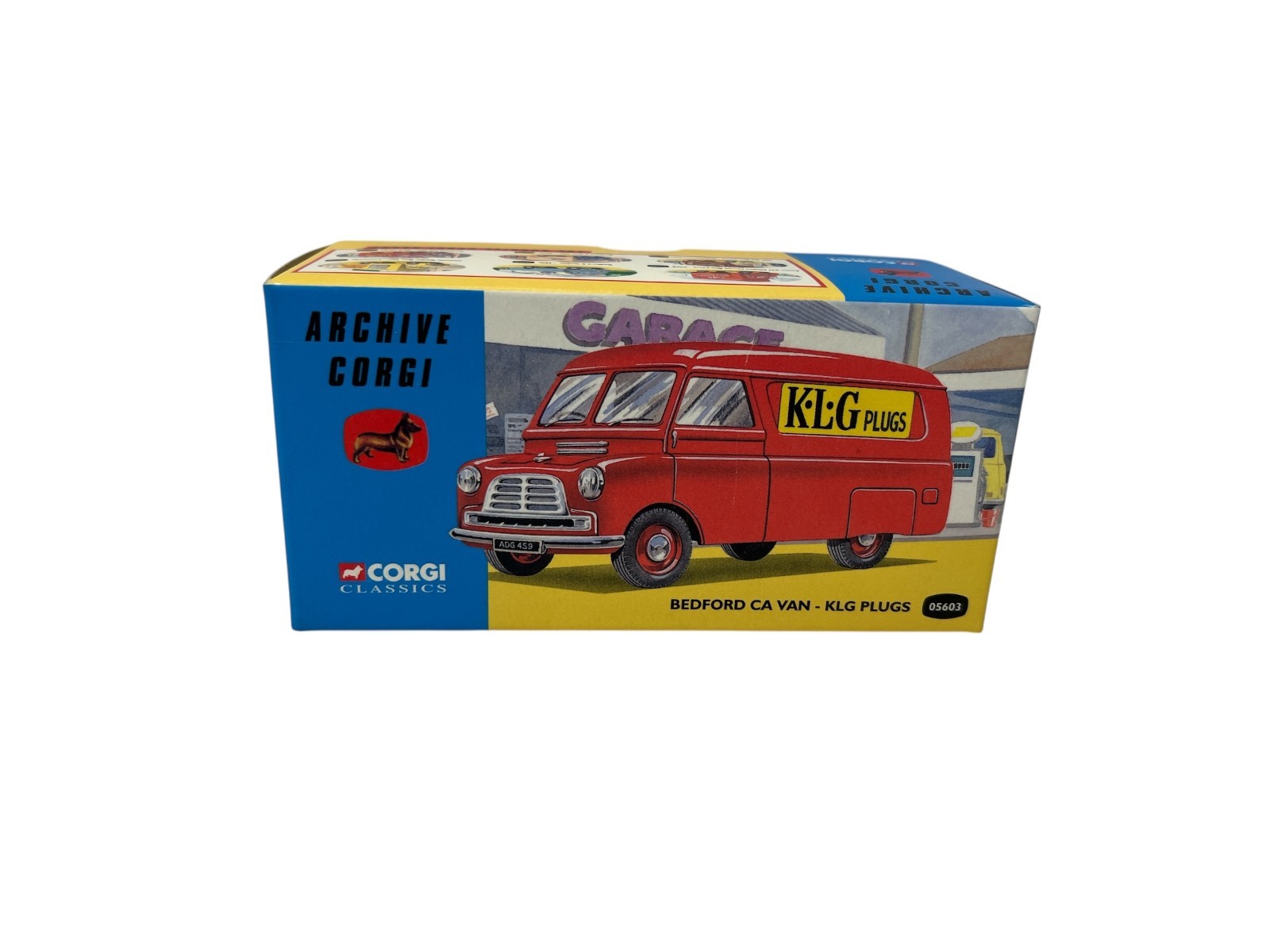 Corgi 05603 Bedford CA KLG Plugs Diecast Model Van Classic Vintage (22)