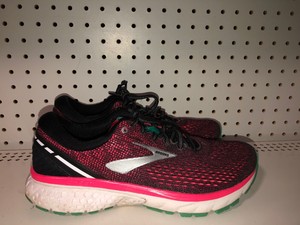 brooks ghost 11 womens size 5