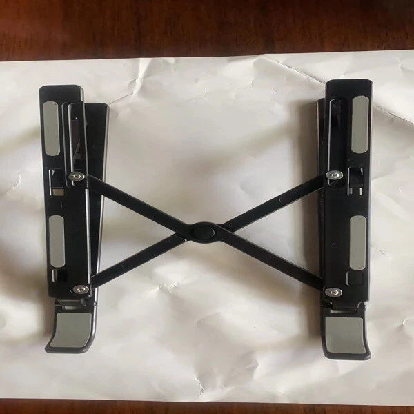 Laptop stand folding vertical plastic portable lifting desktop cooling base brac