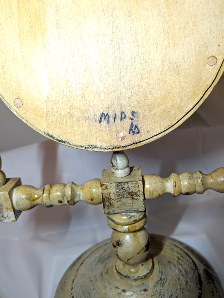 Espejo antiguo tocador ovalado pintado a mano Foto 3 de 4