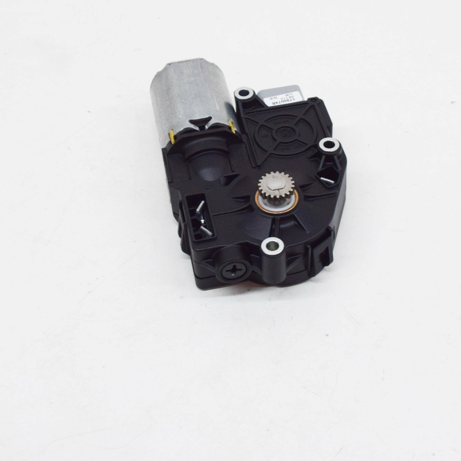 MERCEDESBENZ C W204 Sunroof Electric Motor A2048201442 NEW GENUINE eBay