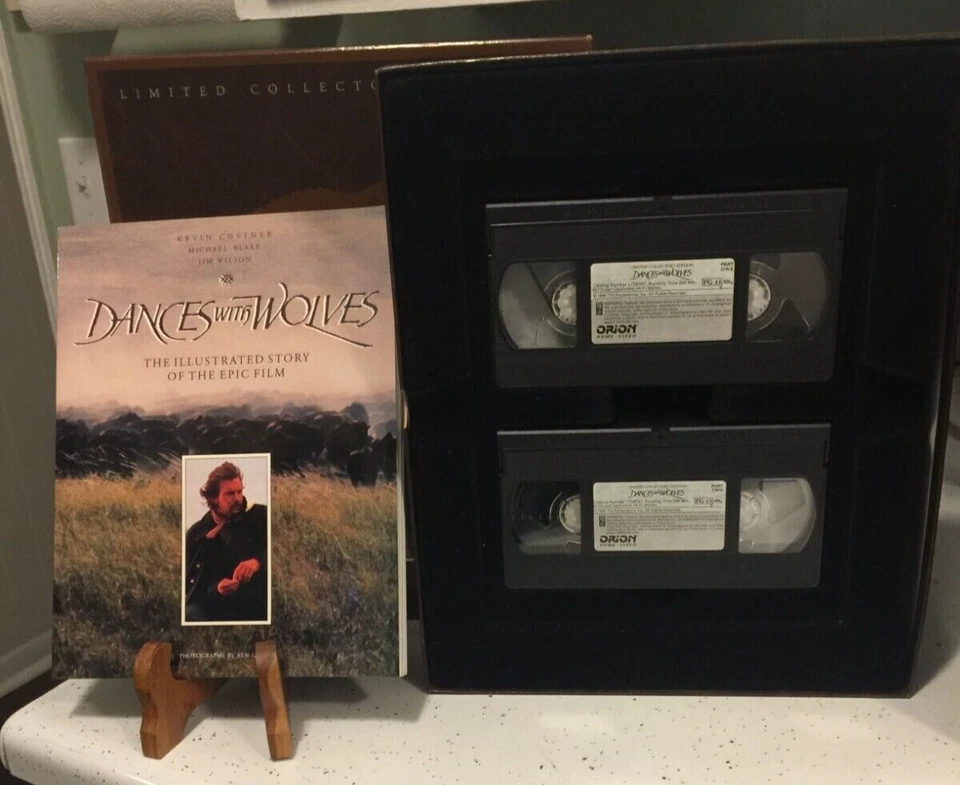 Dances With Wolves VHS Pictures Book The Limited Collectors Edition Boxed Set - Image 2 of 4