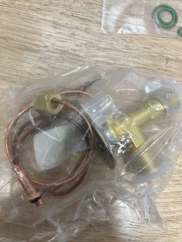A/C Expansion Valve CARQUEST T39000 - Picture 4 of 5