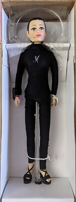 New in Box 17'' Modella Doll 2 Wigs Dress Hat Accessories 