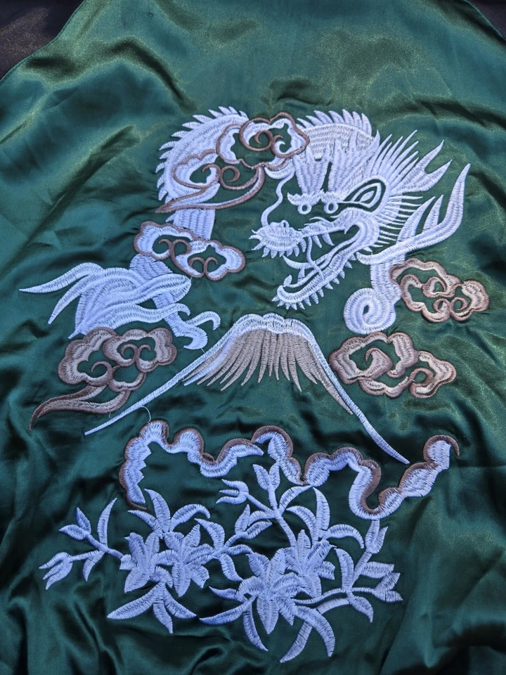 Chaqueta Jem Japonesa Bordada Souvenir Sukajan Dragón Verde Para Hombre Talla XL Foto 2 de 4