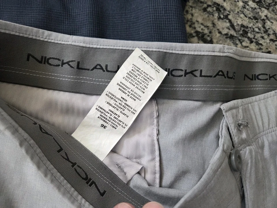 Lote de 2 cortos para hombre talla 36 Foto 3 de 4