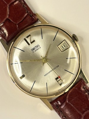 SMITHS Vintage 1960 s Men s Manual Sunburst Dial Swiss Date Gold Dress Watch