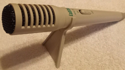 Labtec AM-22 Microphone 3.55mm Connector - Great For Making Podcasts or You Tube