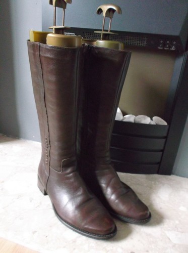 Ladies Brown Leather Low Heels Lug Sole 