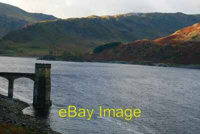 Foto 6x4 Pier und Turm auf Haweswater Guerness Wood könnte ein Wasser sein c2007