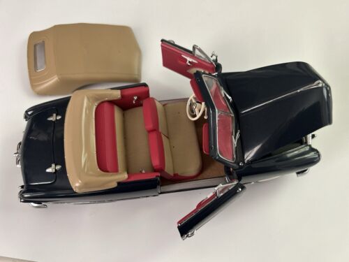Franklin Mint Die Cast 1949 Ford Cabrio
