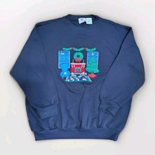 Vintage Nutcracker Christmas Black Sweatshirt By the Fireplace Womens Large