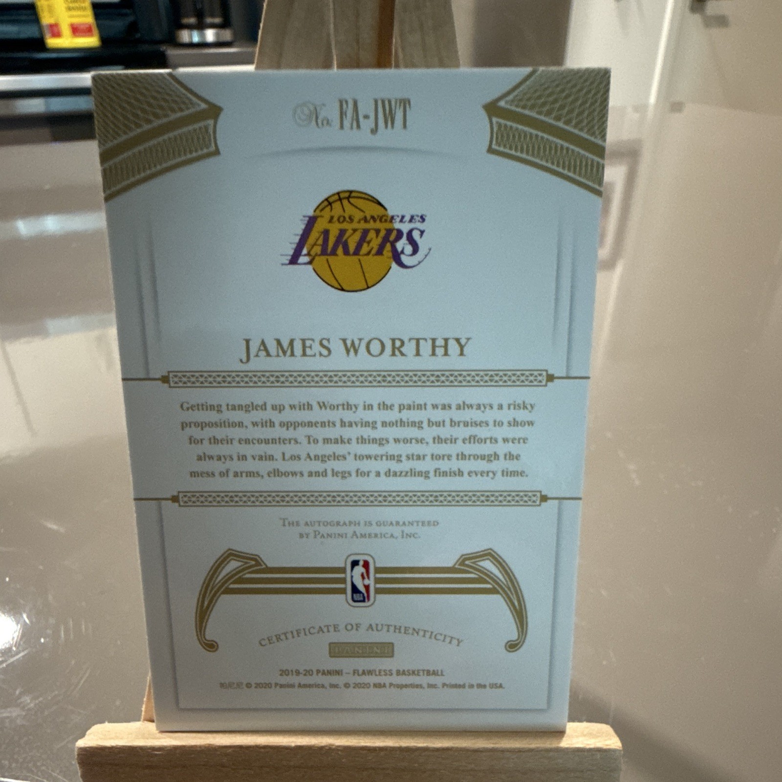 Panini 2019-20 Flawless James Worthy FA-JWT Gold Auto /10 Lakers view 2