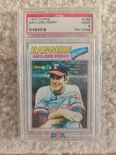 1977 Topps #152 Gaylord Perry RANGERS HOF PSA 9 MINT POP 119!