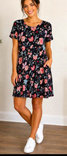 Old Navy Women’s Floral Shift Dress Black/Pink Short Sleeve Ruffle Pockets S NWT