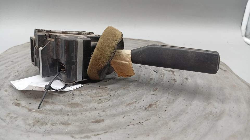 9751814980 centralina luci per PEUGEOT 205 I (741A C) 1.4 1983 - Immagine 2 di 4