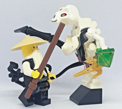 Lego Wu Sensei Master  Limited Edition Ninjago + Samukai chief Skelet