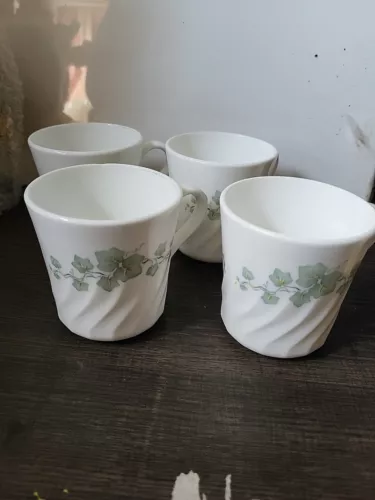 Vintage Set of 4 Corning Corelle CALLAWAY Green Ivy Swirl Coffee Cups/Mugs