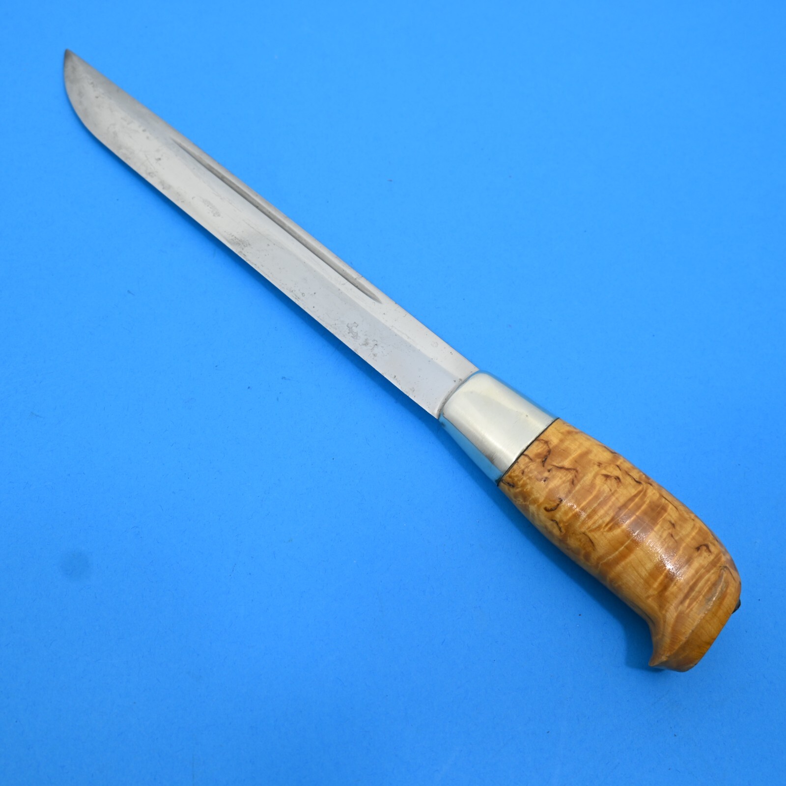 JANNE MARTTIINI, ROVANIEMI, FINLAND, CURLY BIRCH LAPP KNIFE, c. 195070