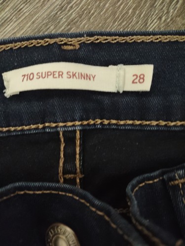 Levi's Strauss Size 28x32 For Woman Super Skinny Modelo 710 - Picture 7 of 7