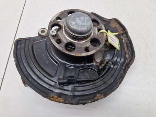 2020 Mercedes GLA Class X156 1.6 Petrol Wheel Hub Front Driver Right Side - Picture 17 of 24