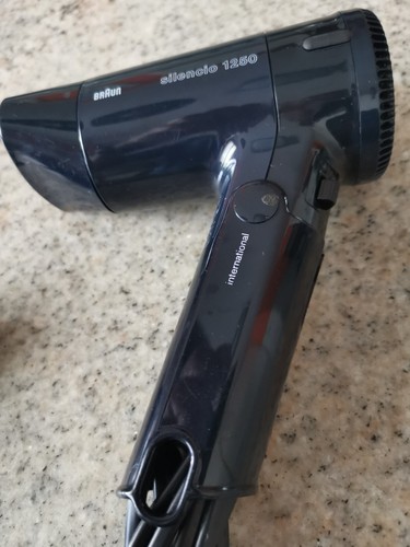 Haartrockner Braun silencio 1250 schwarz Reisefön - Bild 3 von 4