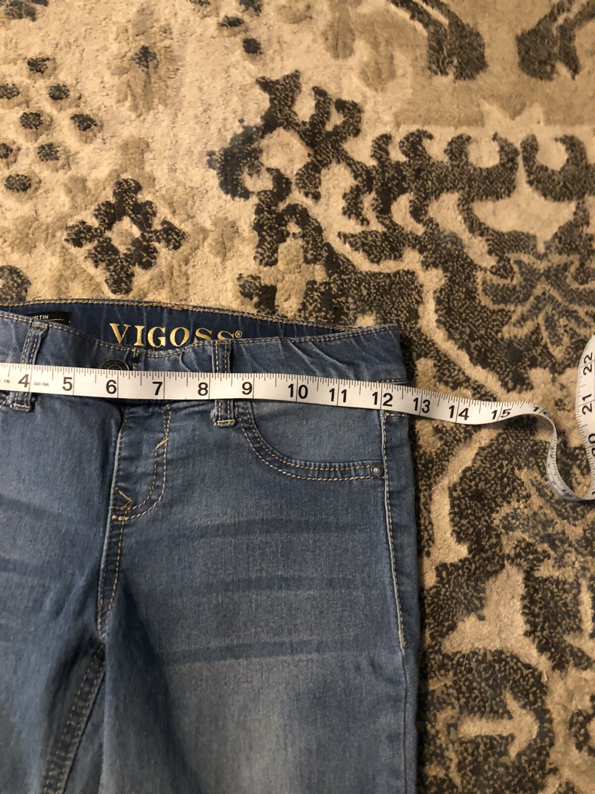 Picture 18 of 24