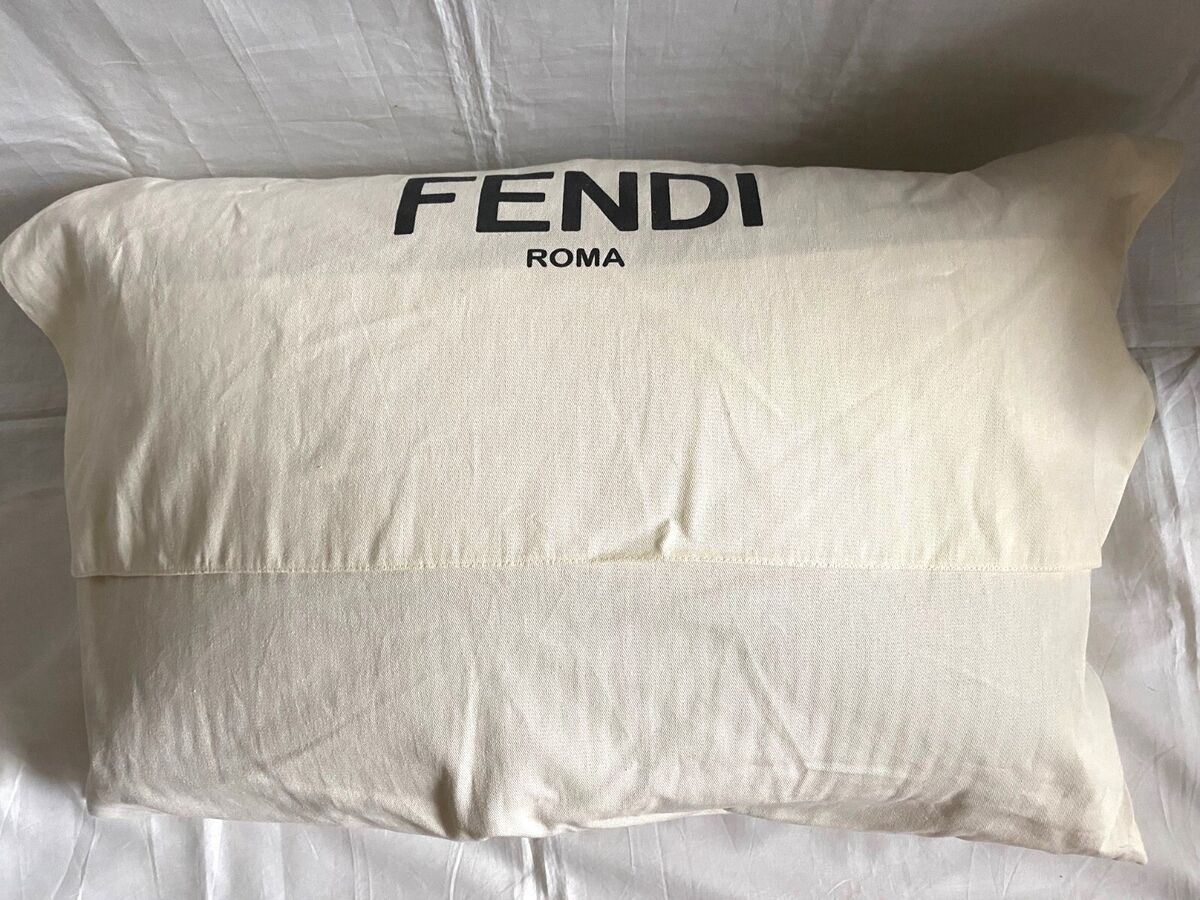 Fendi Casa 2020 logo cushion for home mania monster kan i Fendi Casa 2020 logo cushion for home mania monster kan i