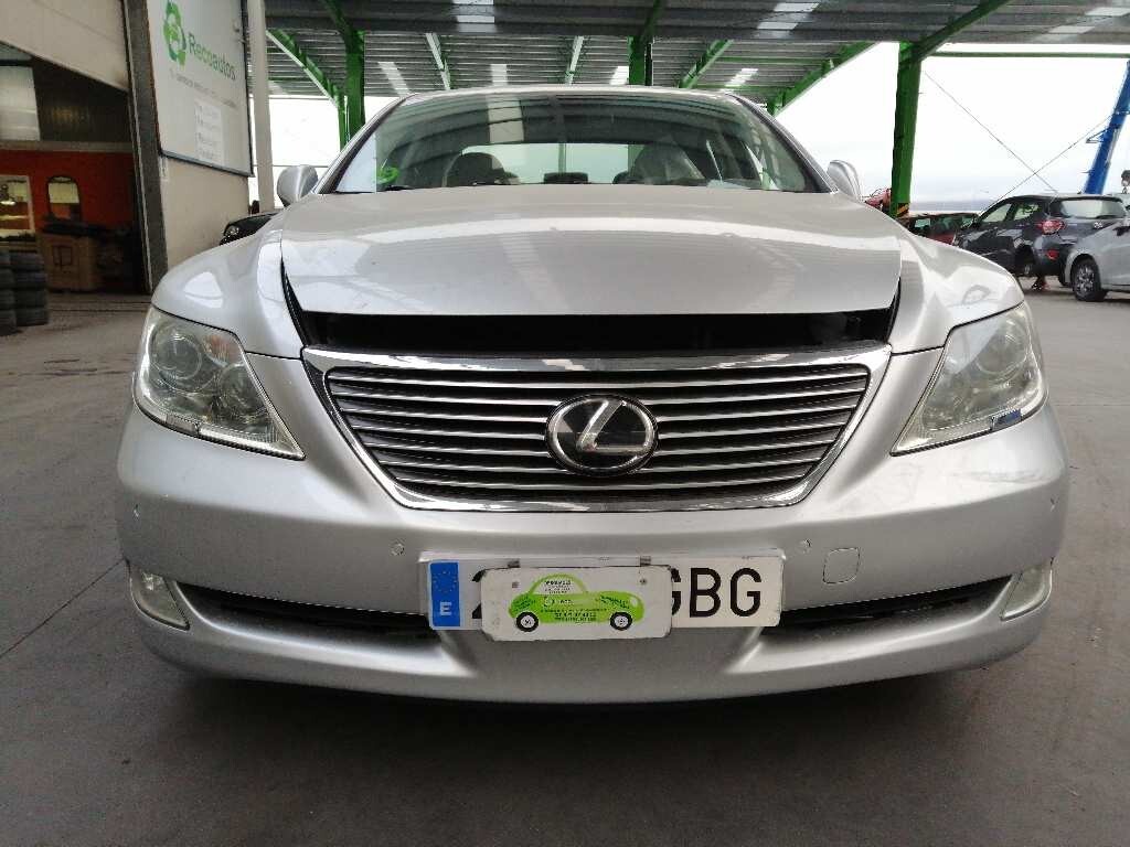 Foto 6 di 10