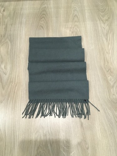 Bufanda de cachemir Marc Jacobs en gris-azul - Imagen 2 de 6